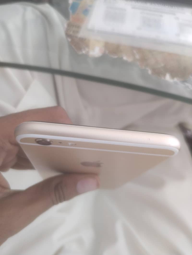 Apple iPhone 6 Plus 2