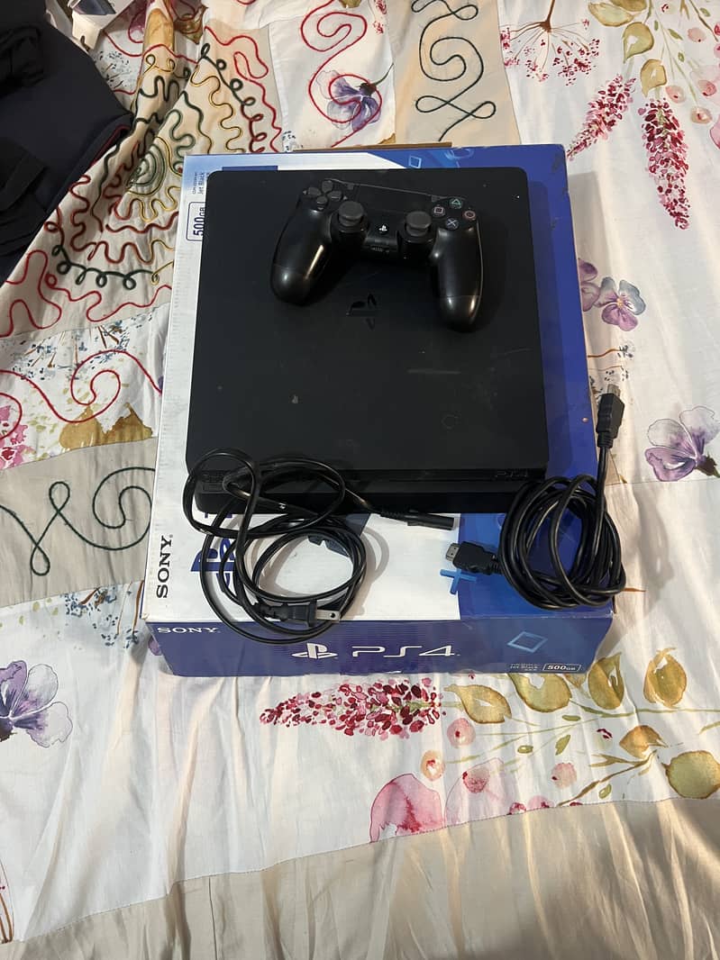 PS4 slim 3