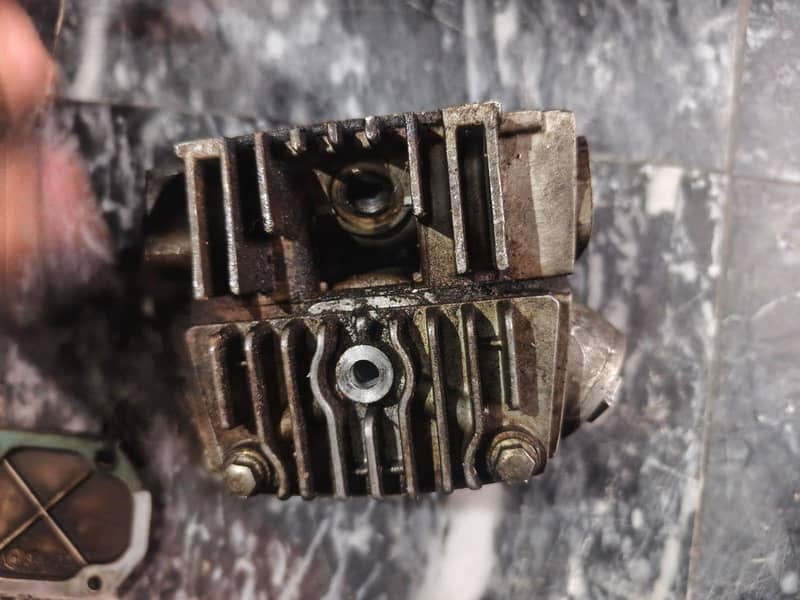 engine head 7