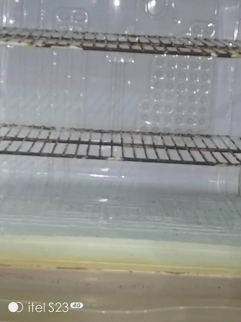second hand  frige 1