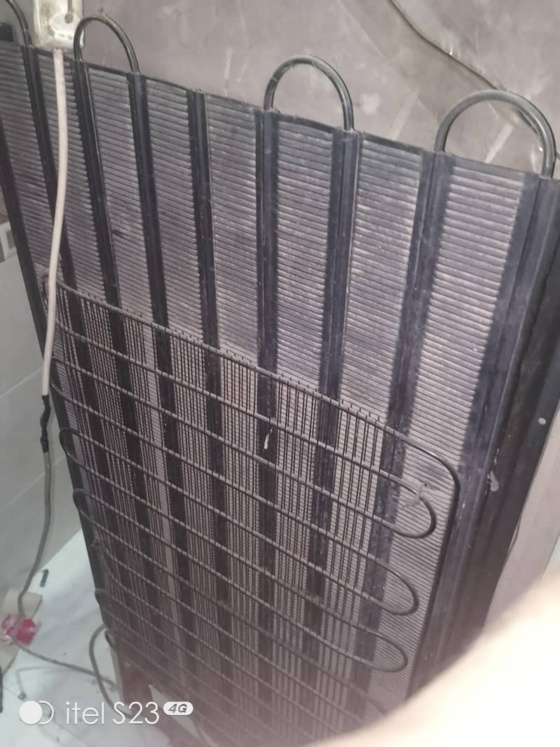 second hand  frige 9