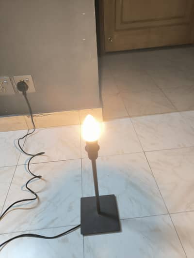 Stylish Lamp brought from Qatar. Metal black lamp