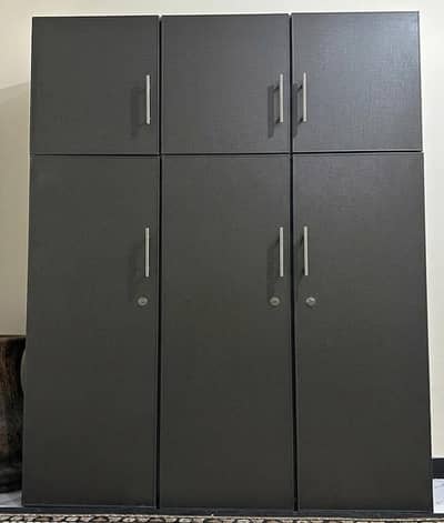 Modular 3-Door Wardrobe +top storage (Price negotiable)