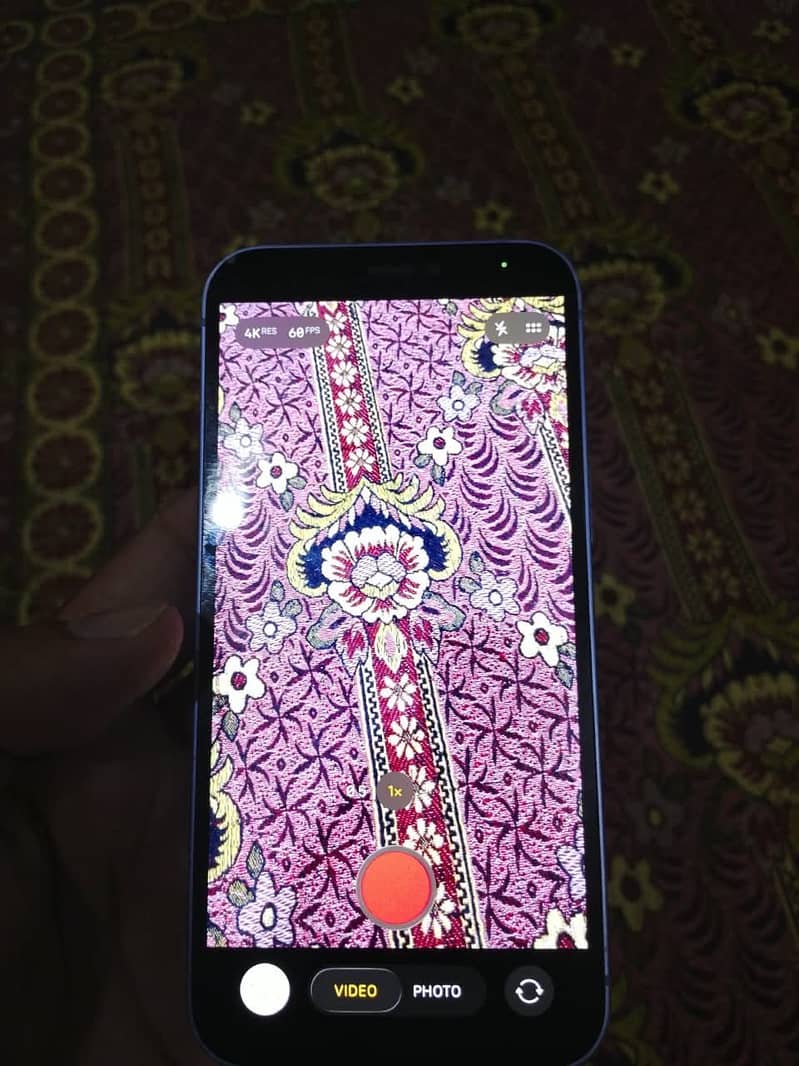 iPhone 12 mini 9