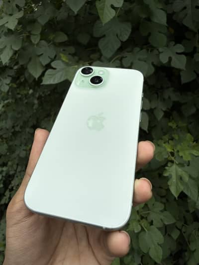 Apple iPhone 15