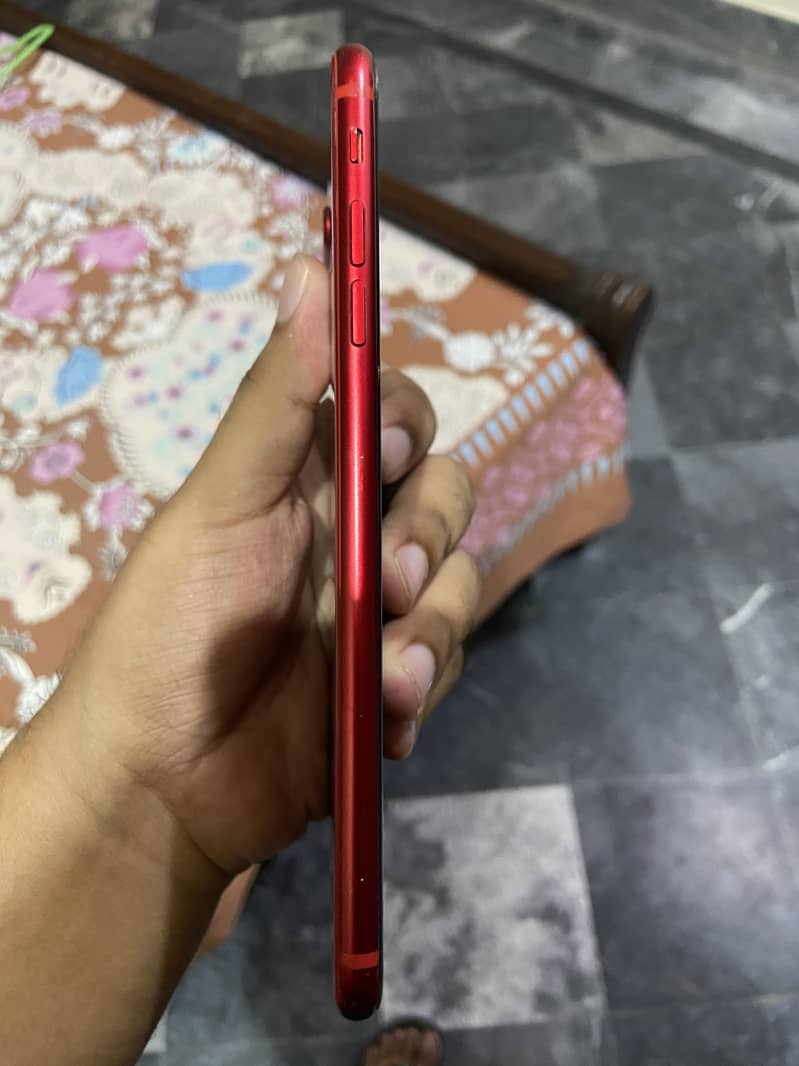 Apple iPhone 8 Plus 2