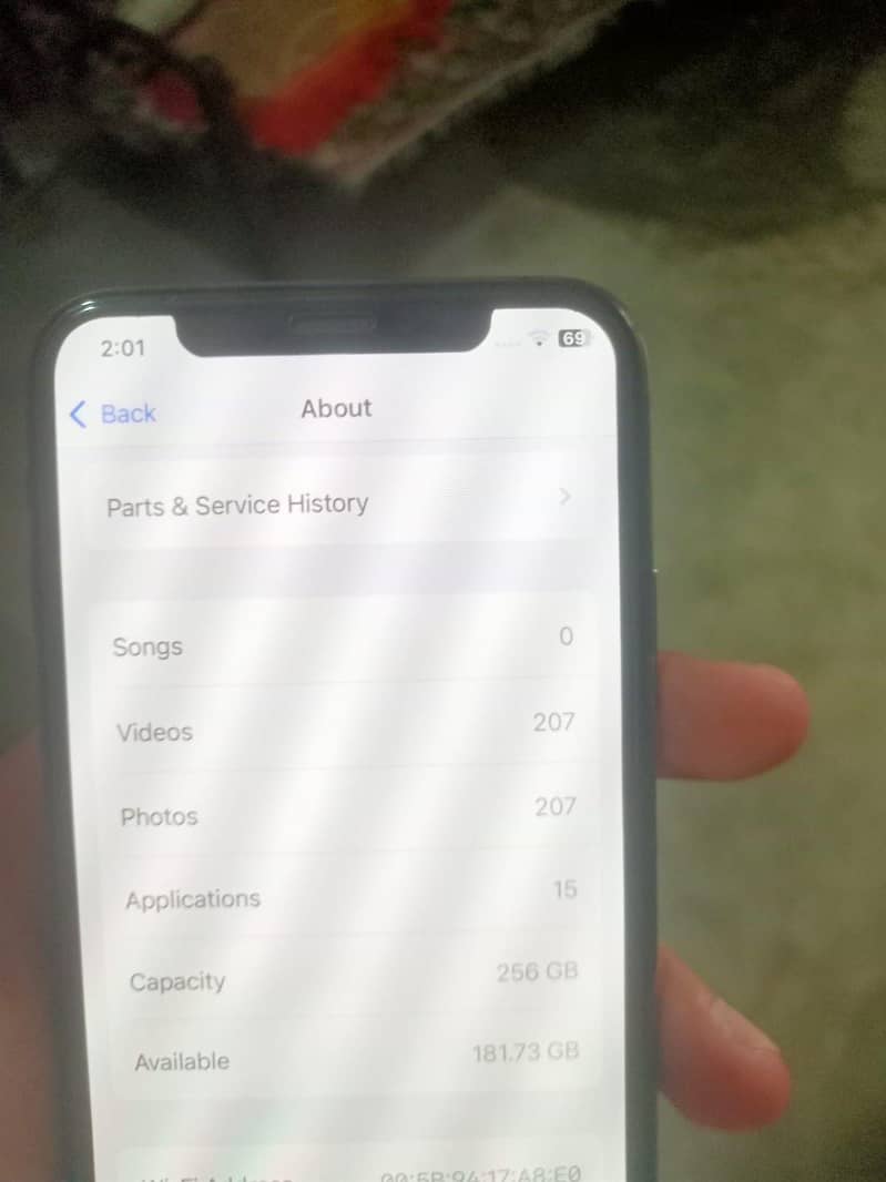 Apple iPhone XS 1