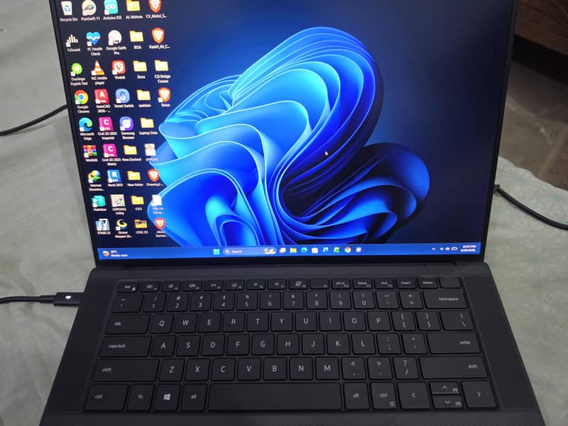 Dell precision 5550 2