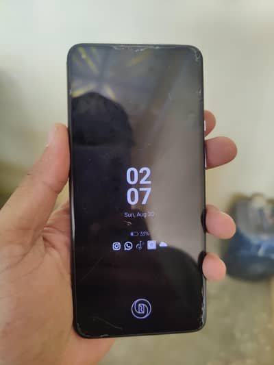 One Plus 9 5g pta approved 8/128