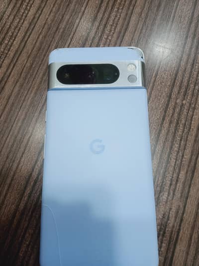 Google Pixel 8 Pro