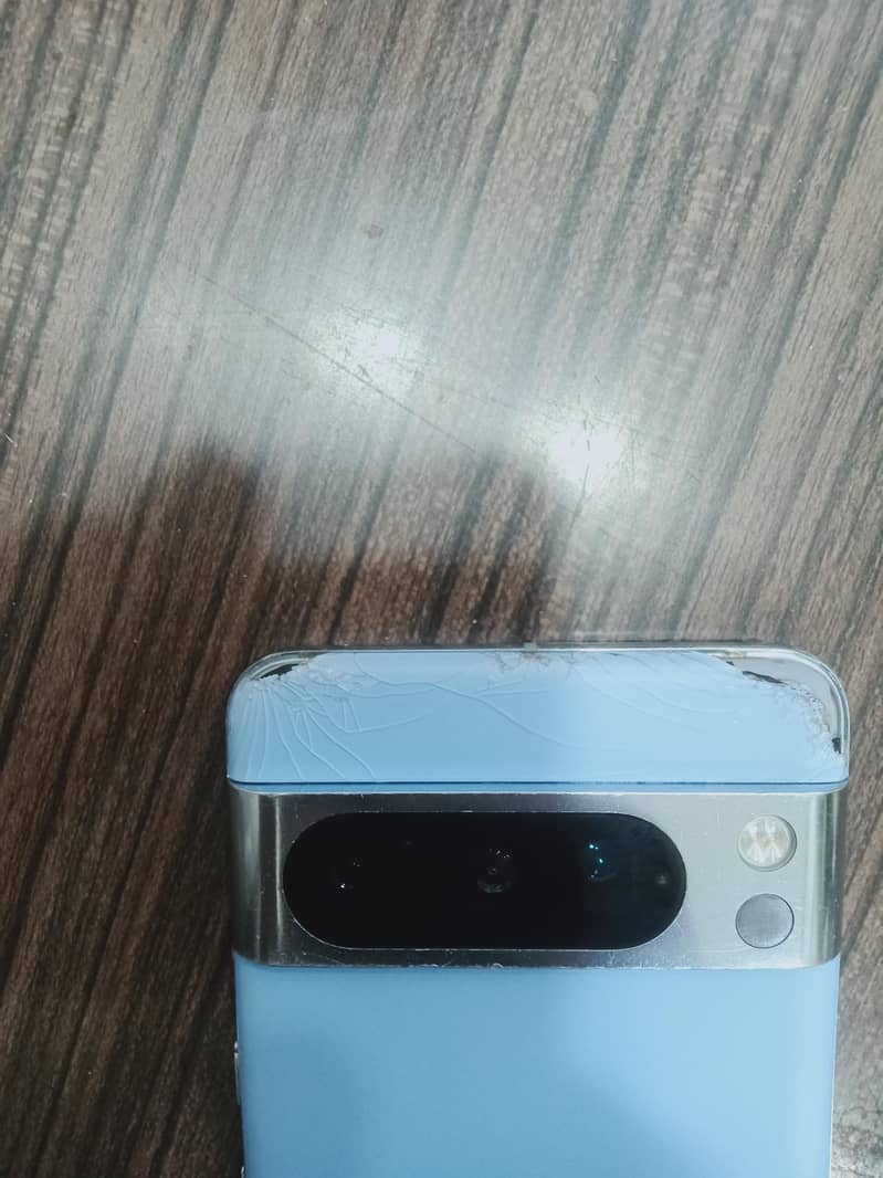 Google Pixel 8 Pro 1