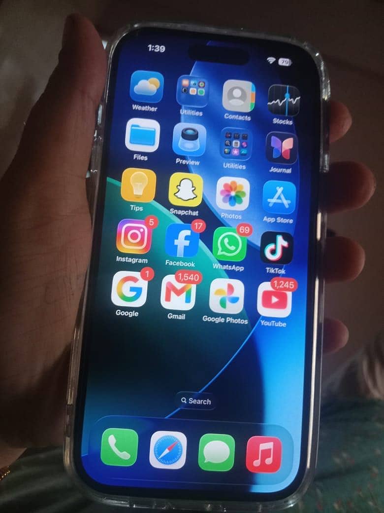 Apple iPhone 15 5