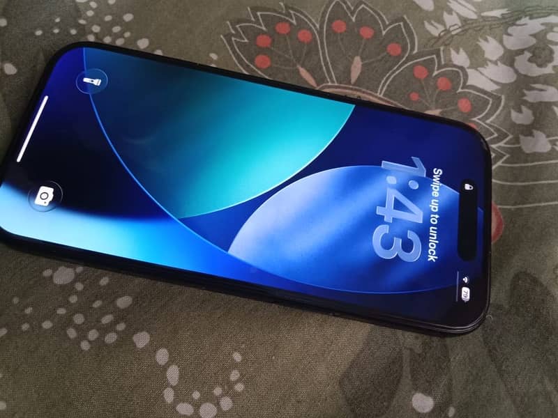 Apple iPhone 15 6