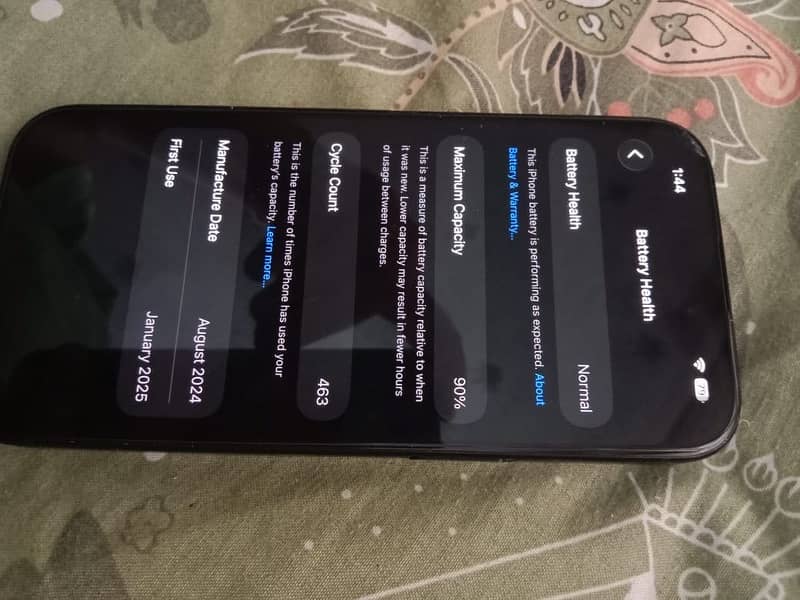 Apple iPhone 15 7