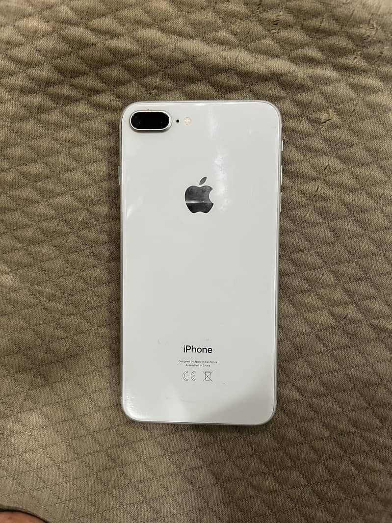 Apple iPhone 8 Plus 0