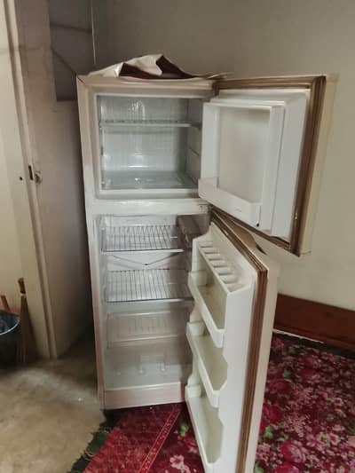 DAWLANCE FRIDGE