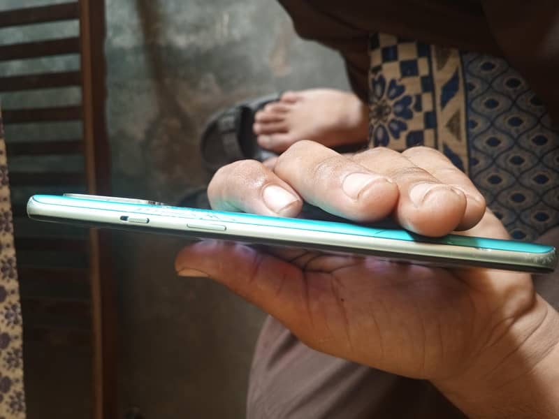 One Plus 8T 3