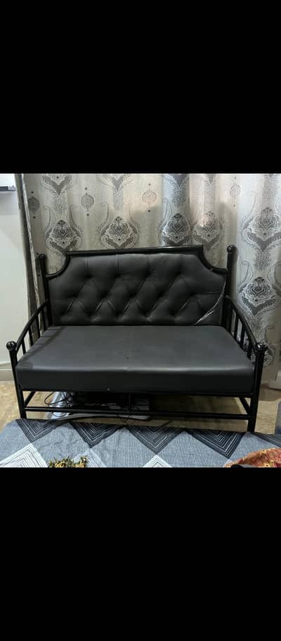 2-Seater Sofa – Freshly Polished