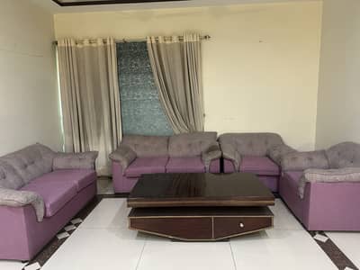 Comfortable living room sofa set