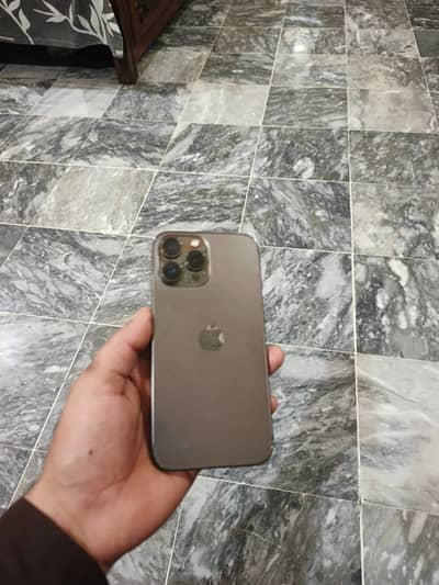 Apple iPhone 13 Pro Max jav