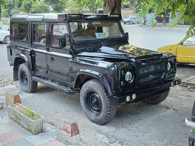 Land Rover Defender 1989