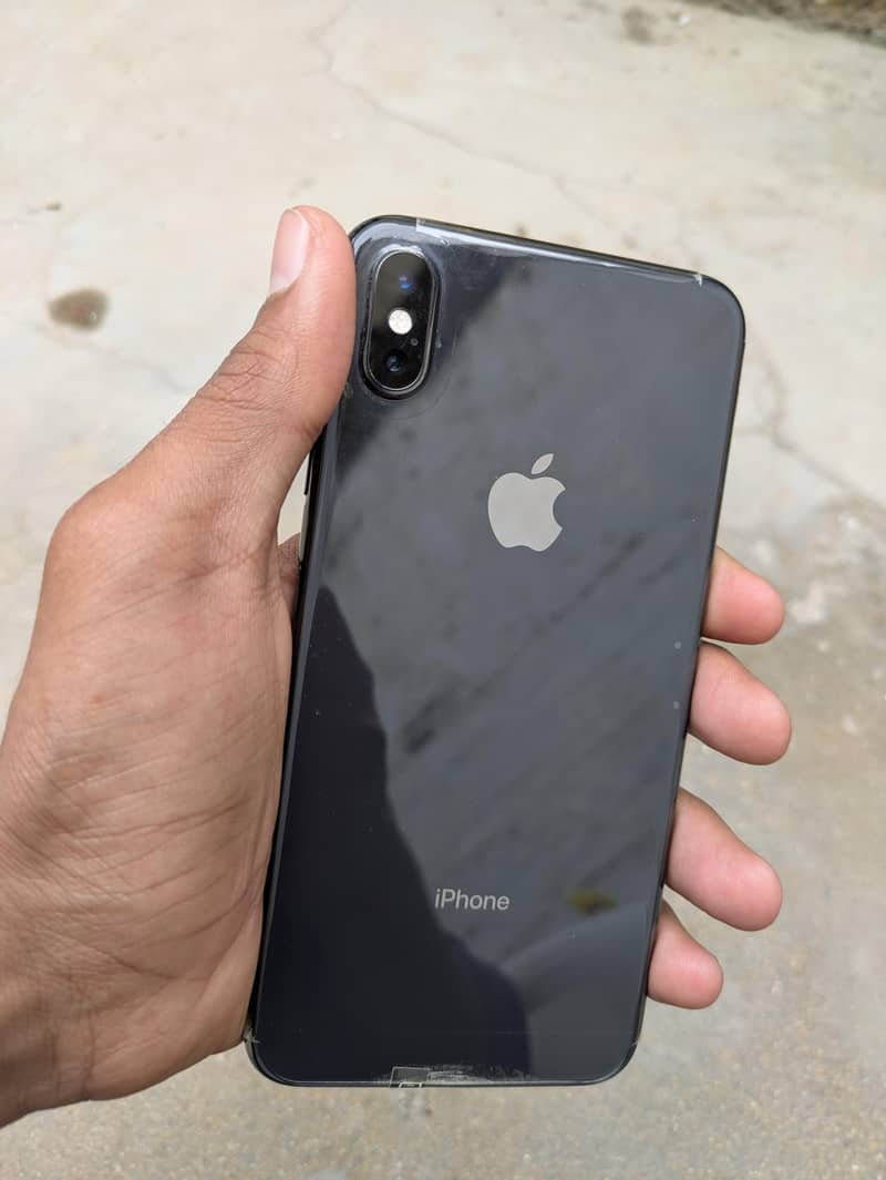 iPhone XS Max — 10/10 Condition | SIM Working 1