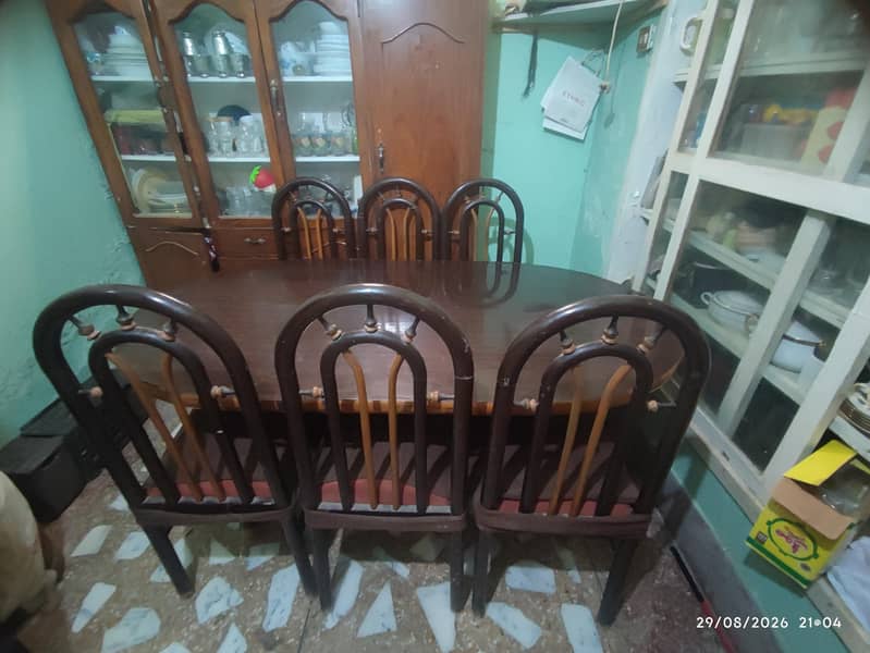Dining Table 0