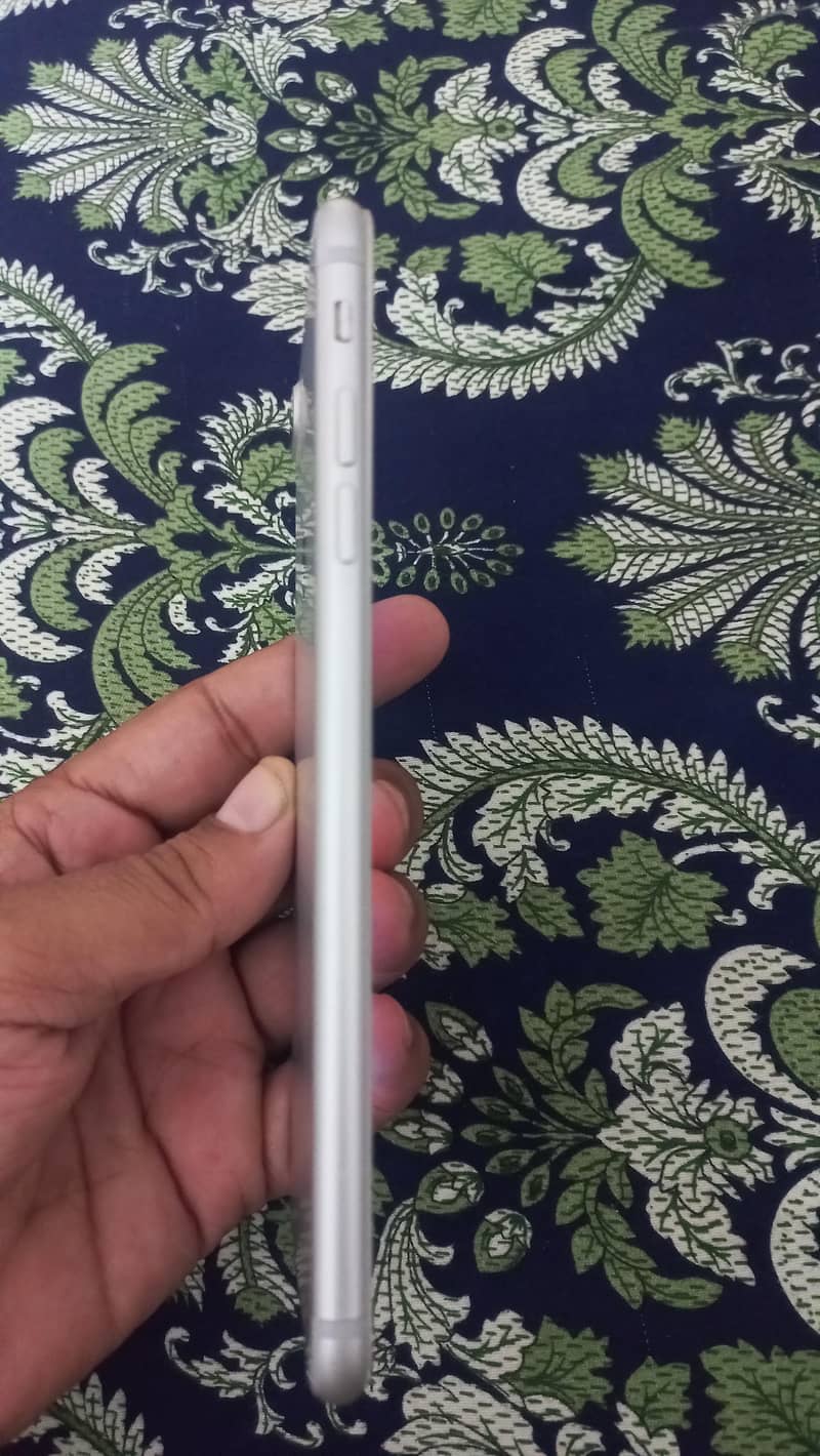 Apple iPhone 7 Plus 256 6