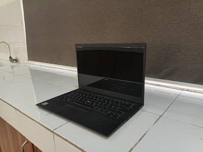 LENOVE X1 CARBON i5 10th Gen  16+256 GB, 10/10  Pin Sealed