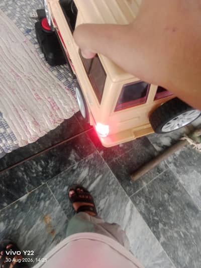 toy very good condition which chargeable battery