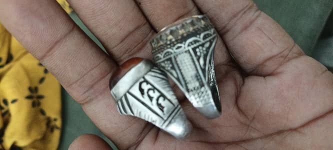 chandi angothi for sale 1 main haqeeq hai