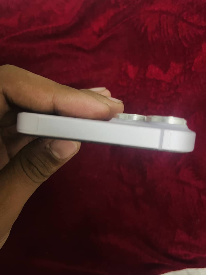 Apple iPhone 14 0