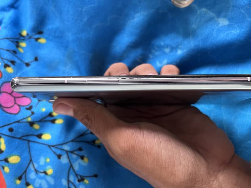 One Plus 9 Pro 4