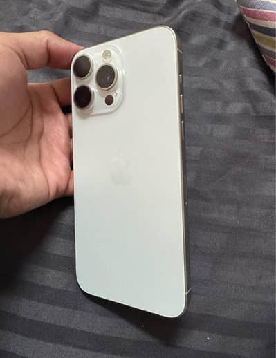 Apple iPhone 16 Pro Max