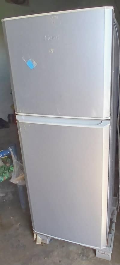 Haier hrf 184es double door