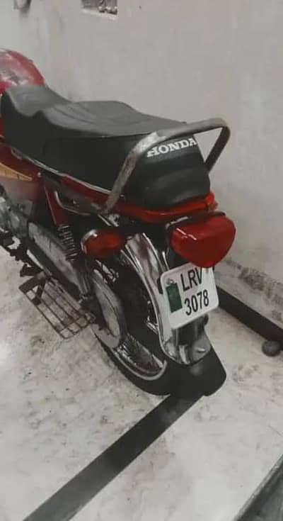 Honda 70 cc 2004 Model