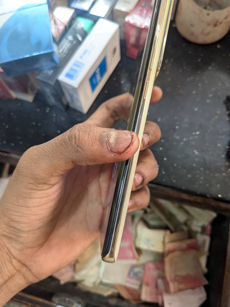 Infinix Zero 30 4