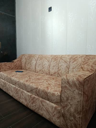 4 seater sofa