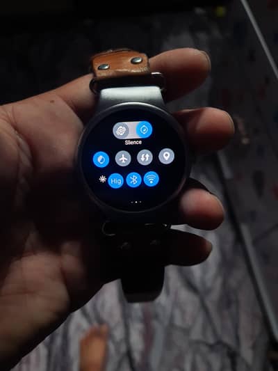 KW98 smart watch With sim