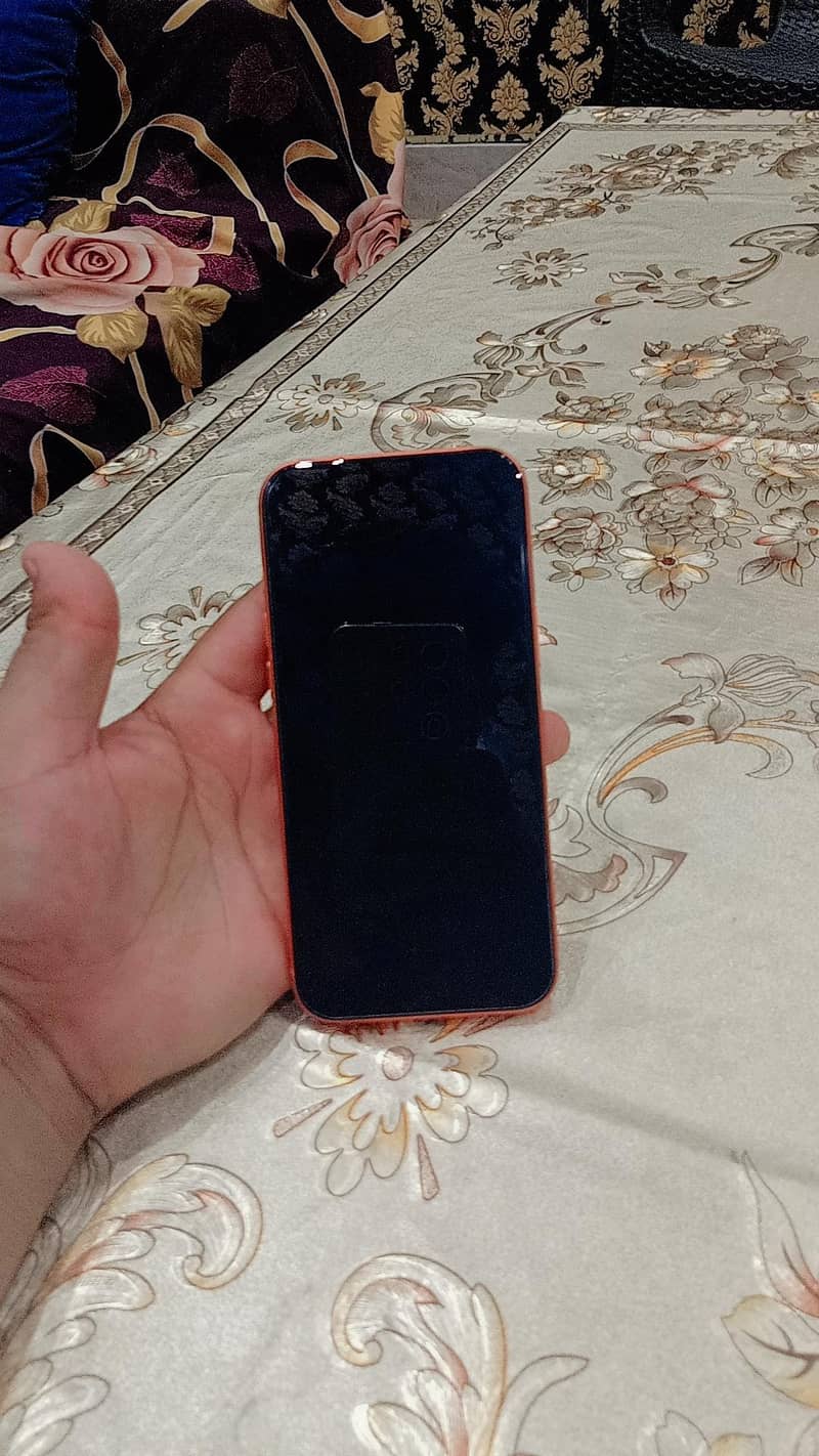 Apple iPhone 17 Pro Max 6