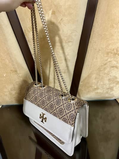 Women trendy crossbody bag + handbag
