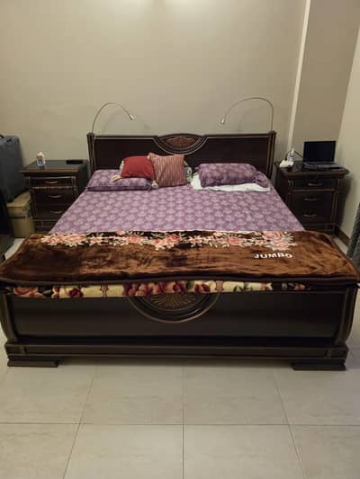 King Size Bed Set for Sale