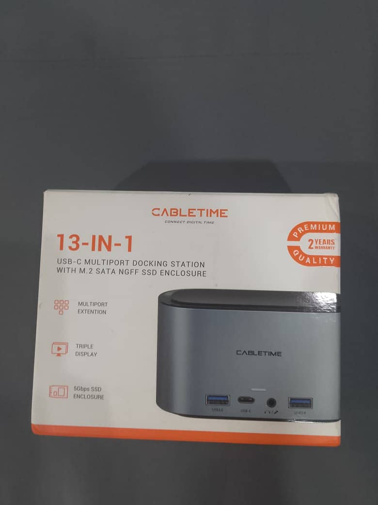 Desktop Intel Core i7-6700 Processor with full streaming setup 6