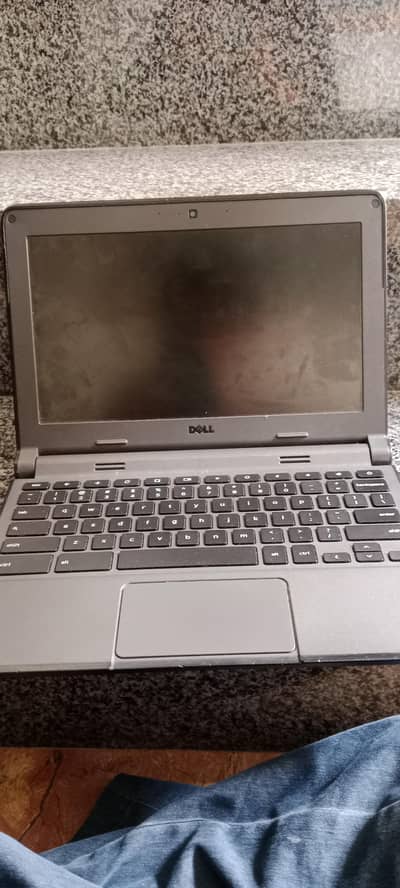 used Chromebook with good condition and fast processing all apps