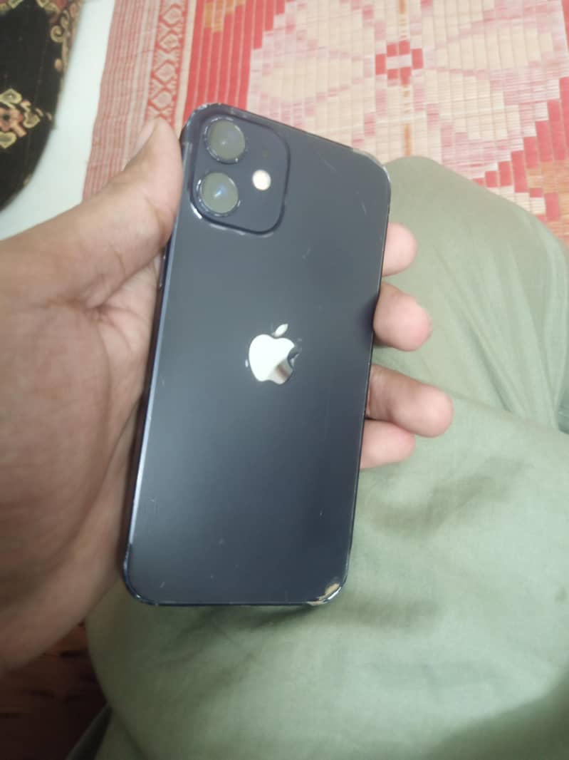 Apple iPhone 12 mini 1