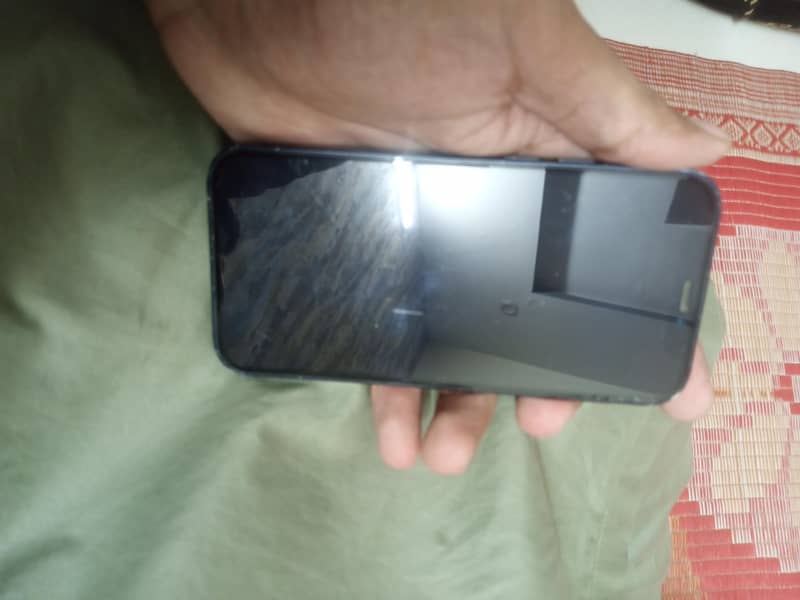 Apple iPhone 12 mini 2