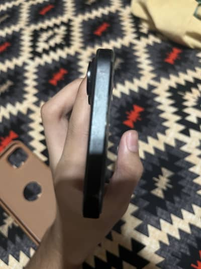 iPhone 16 Plus Jv