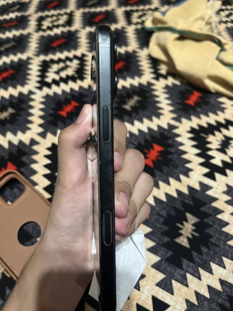 iPhone 16 Plus Jv 4