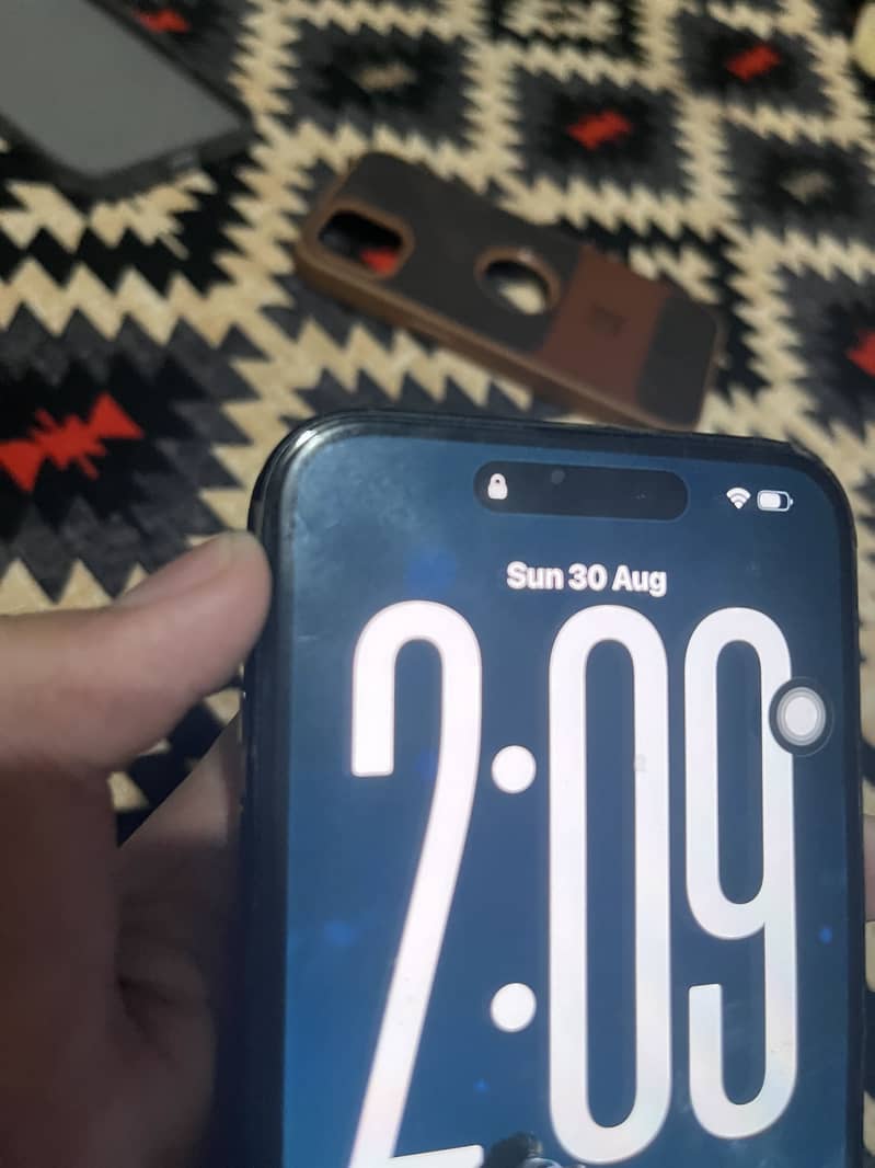 iPhone 16 Plus Jv 8