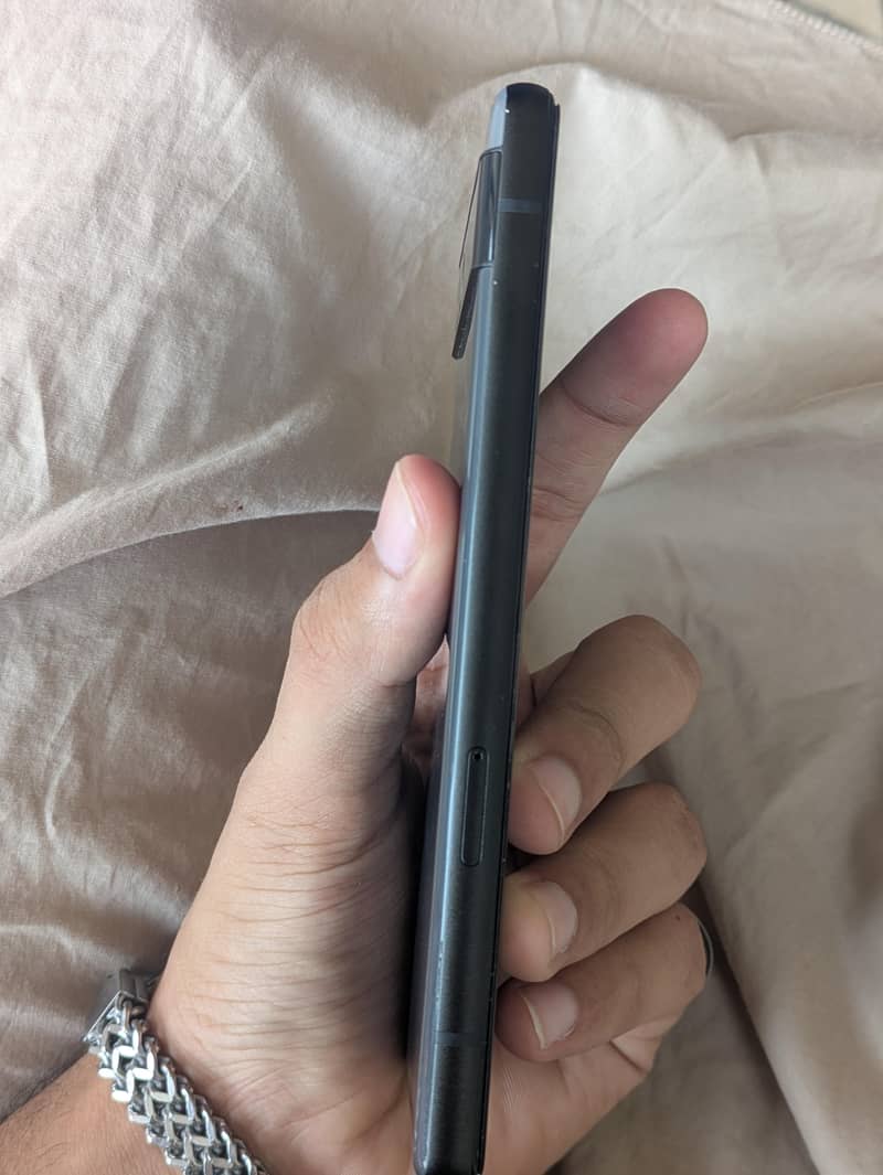 Google Pixel 6a 4